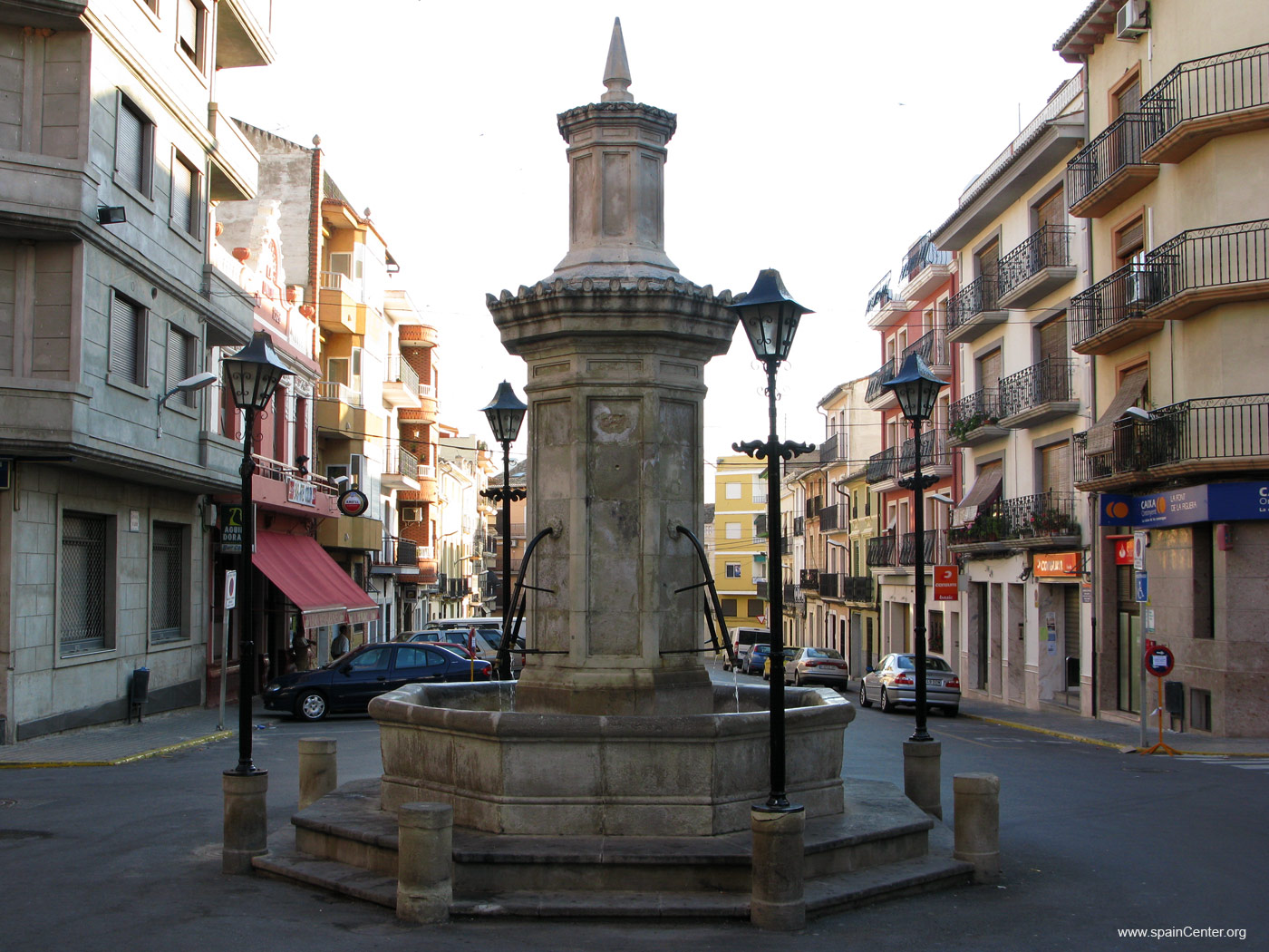 Fuente de la plaza