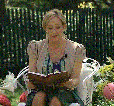 Rowling leyendo Harry Potter