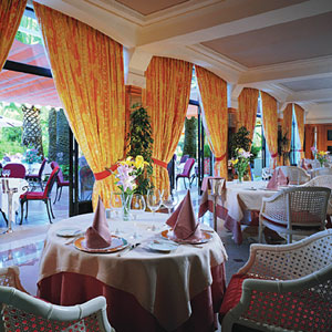 RESTAURANTE JARDN