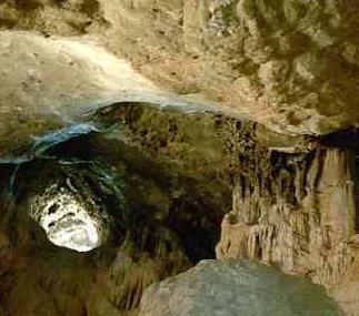 Cueva Merinel